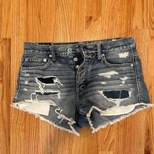 American Eagle women Jean shorts
